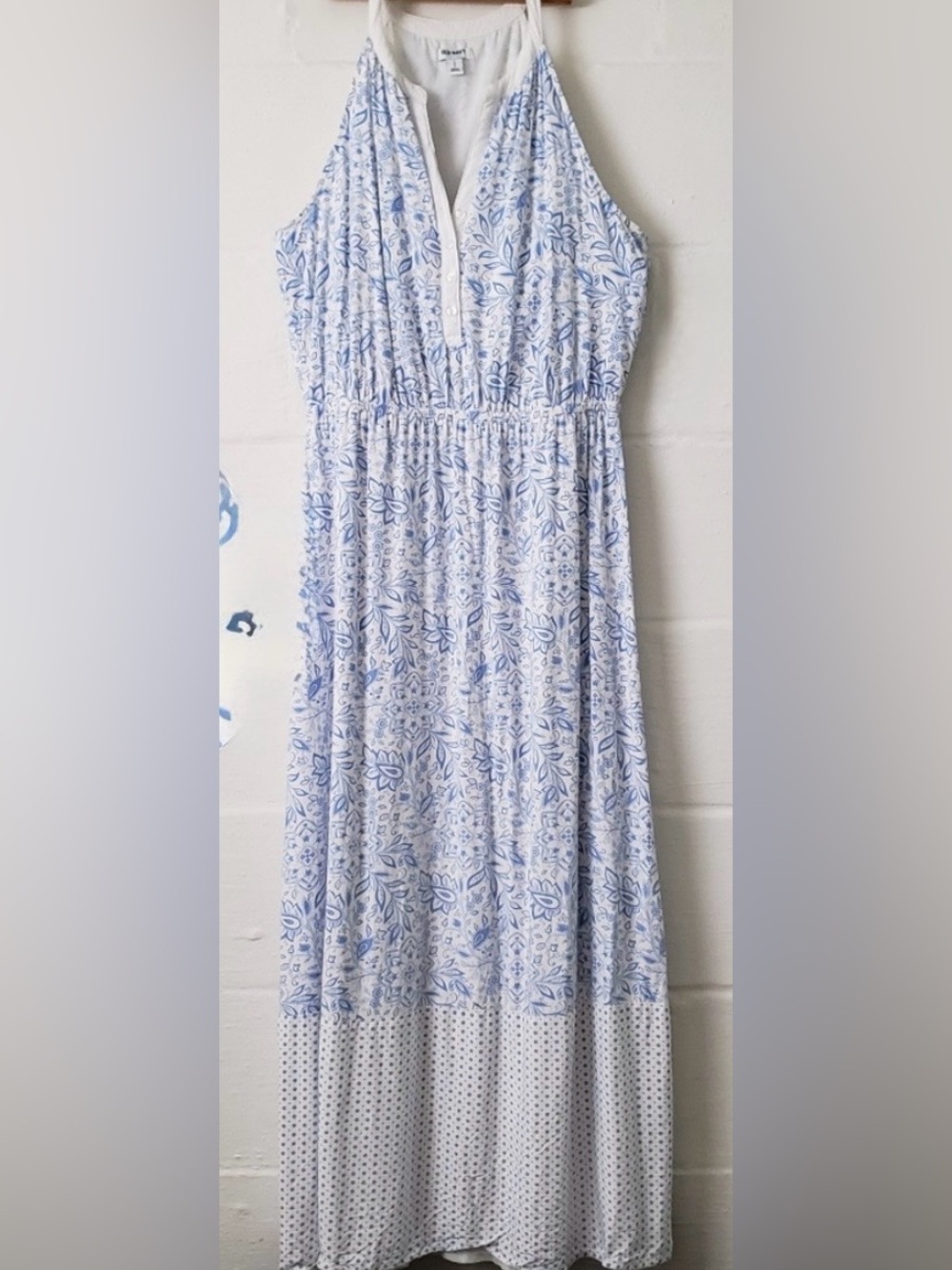Old Navy White and Light Blue Floral Maxi Dress
